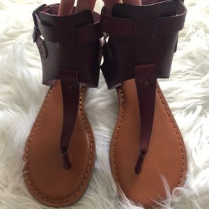 American Eagle sandals